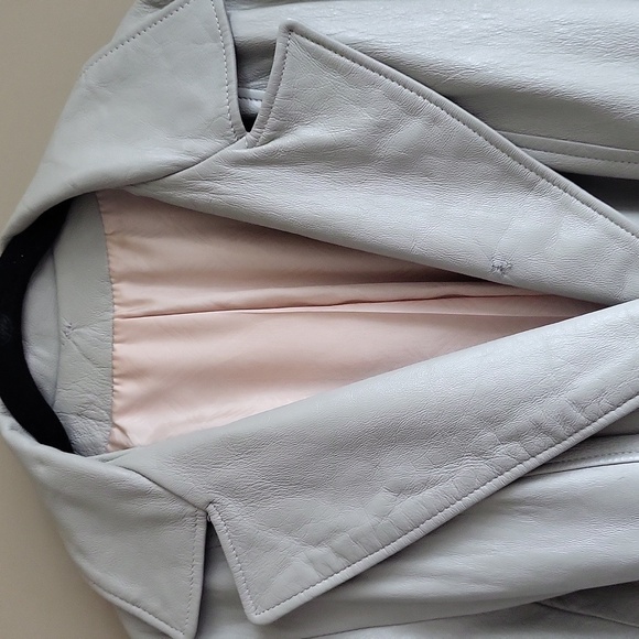 Vintage 1970s Genuine Leather Trench Coat with Faux Fur Cuffs - Picture 7 of 12